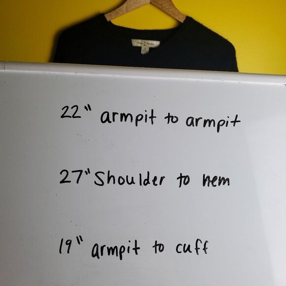 Tommy Bahama Black Wool Blend Sweater Size Medium - Picture 6 of 6